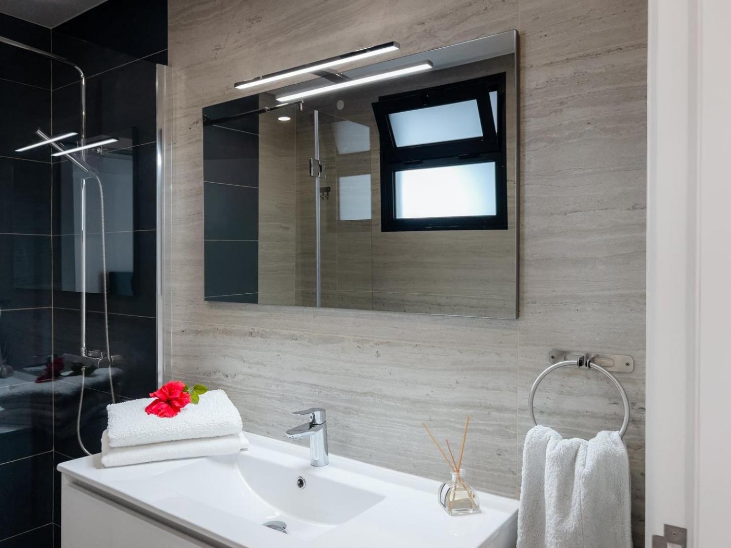 فيلا Guestready - Hillside Oceanview Heaven فونشال المظهر الخارجي الصورة