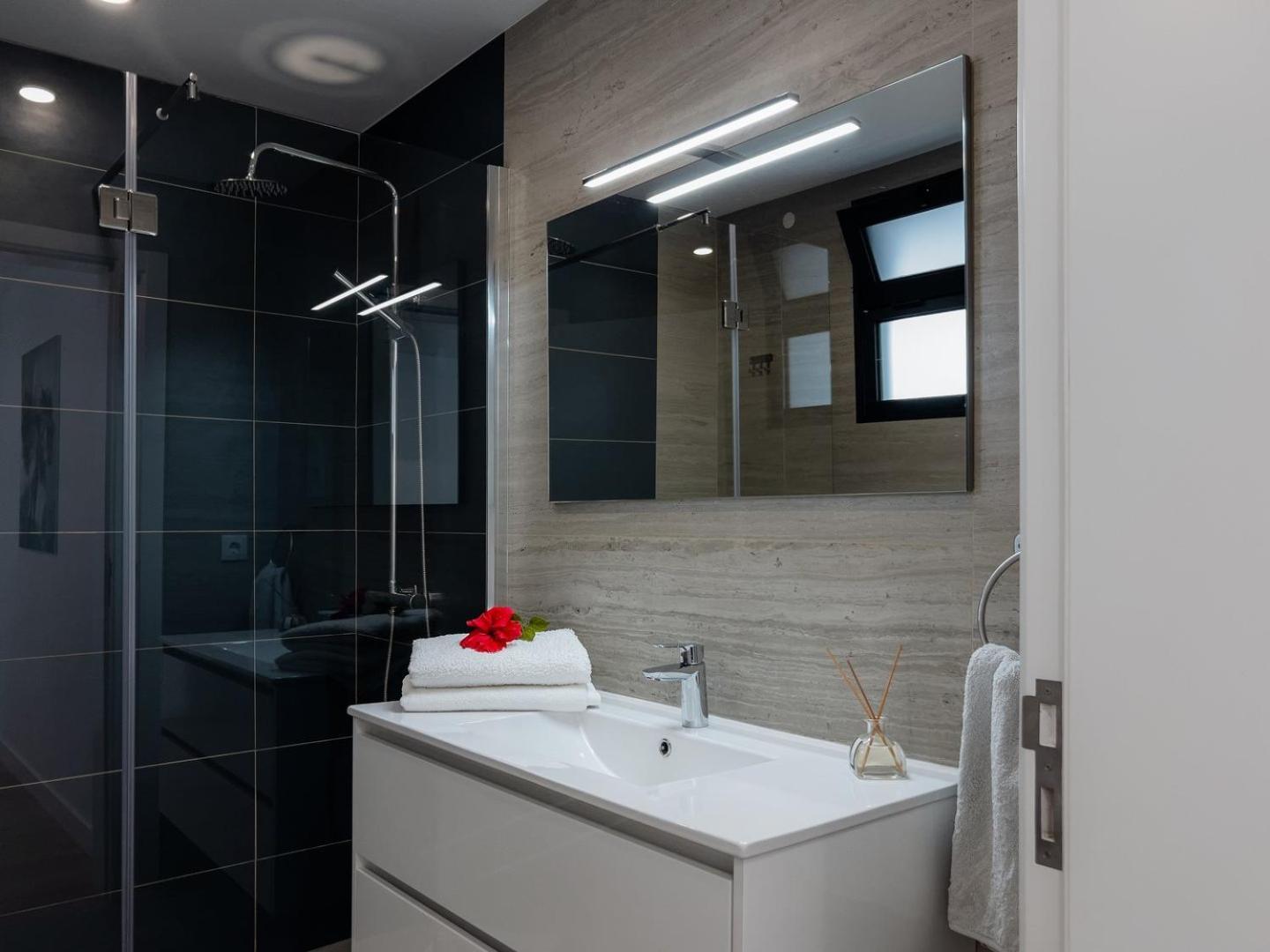 فيلا Guestready - Hillside Oceanview Heaven فونشال المظهر الخارجي الصورة